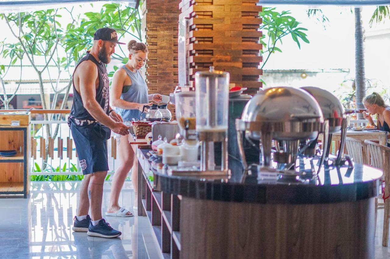 Canggu Dream Village Hotel And Suites Buitenkant foto