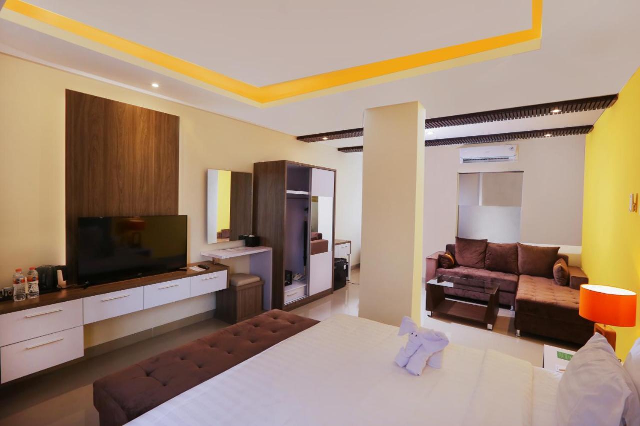 Canggu Dream Village Hotel And Suites Buitenkant foto