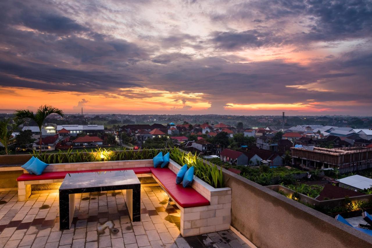 Canggu Dream Village Hotel And Suites Buitenkant foto