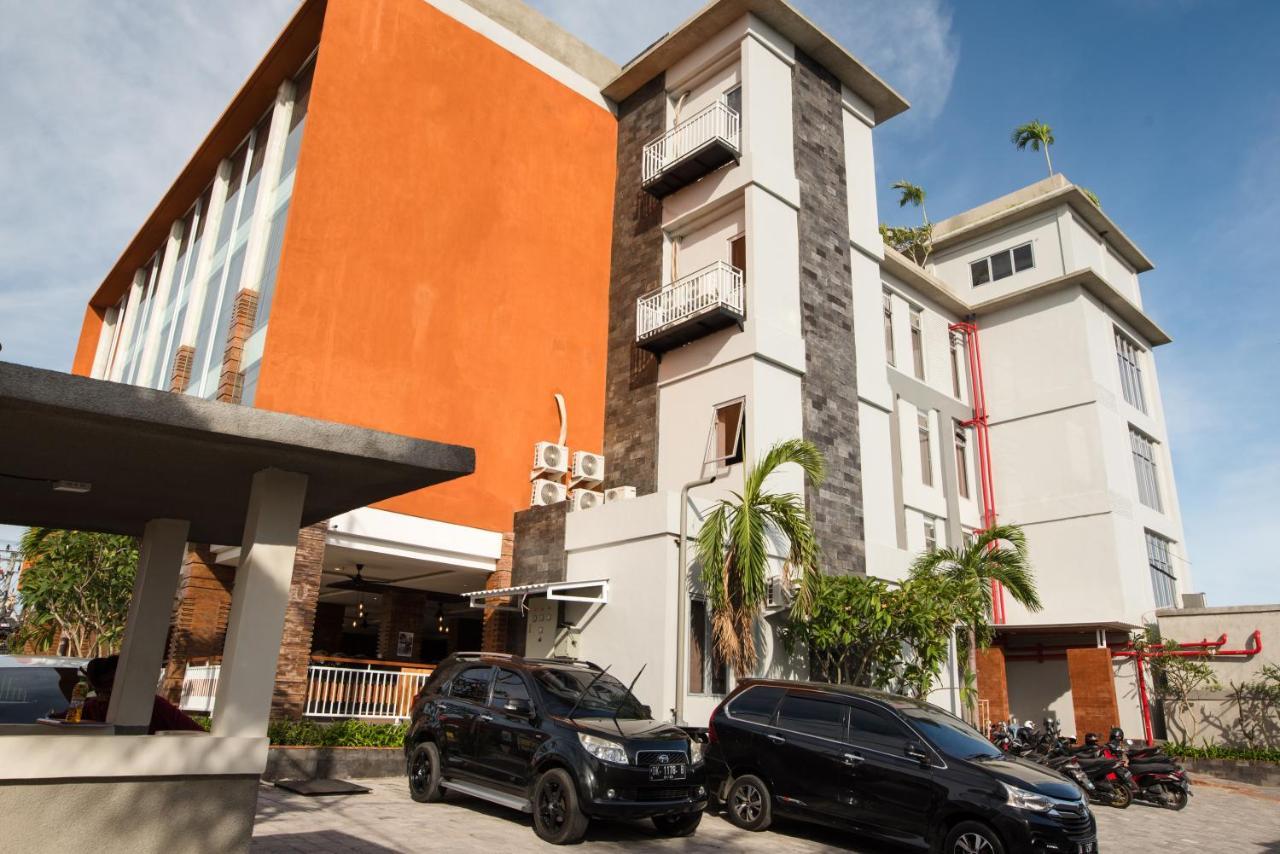 Canggu Dream Village Hotel And Suites Buitenkant foto